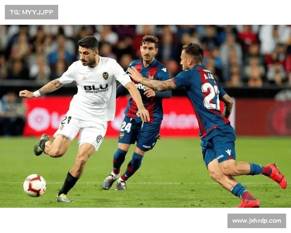 塞维利亚与欧联杯的传奇缘分揭密：为何西甲劲旅屡创辉煌