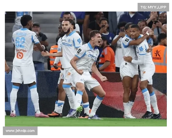 当巴黎遇上马赛：法甲赛场上的激情碰撞与宿命对决